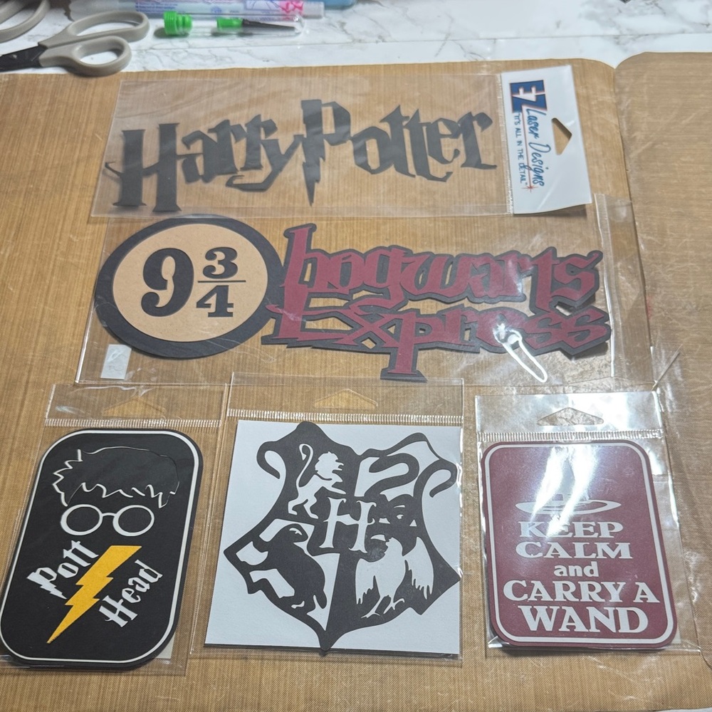 Warner Bros. Harry Potter Sticker Set - Black, Red, Gold, White